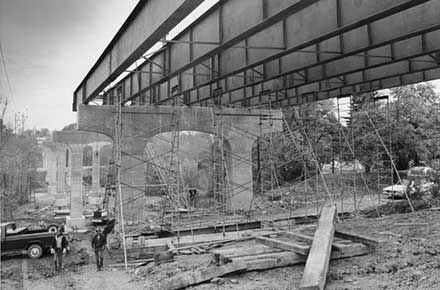 Northfield Road Bridge over Tinkers Creek, 1984