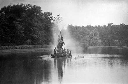 Fountain in Wade's Park