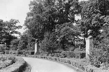 Busts in the Czech Cultural Garden