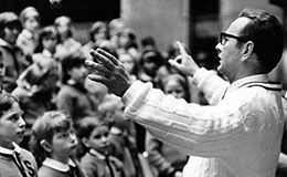 Bill Boehm conducting the Singing Angels